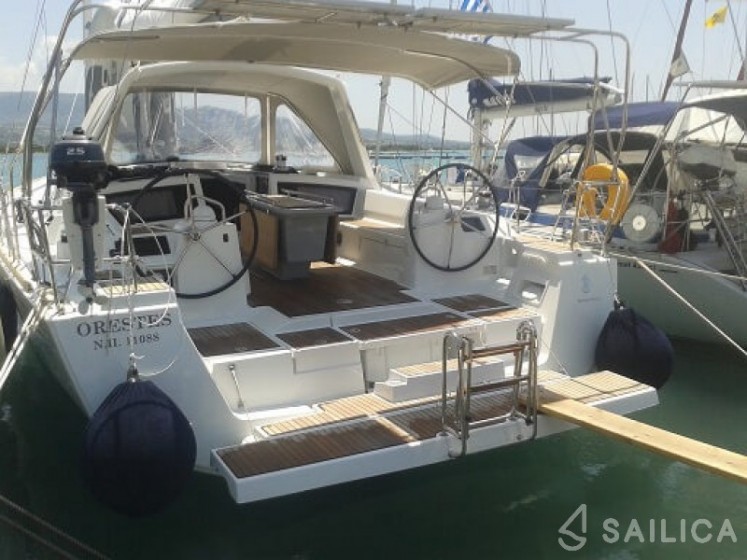 Oceanis 48 - Yacht Charter Sailica