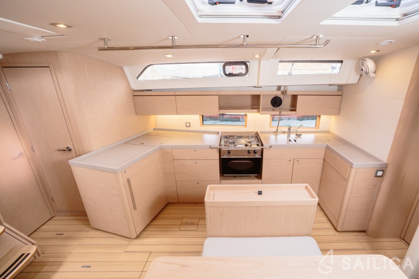 Oceanis 46.1 - Yacht Charter Sailica