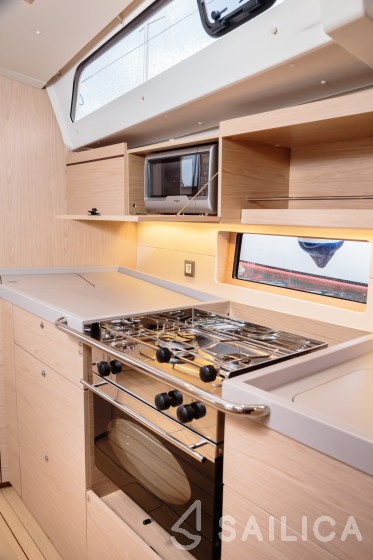 Oceanis 46.1 - Yacht Charter Sailica
