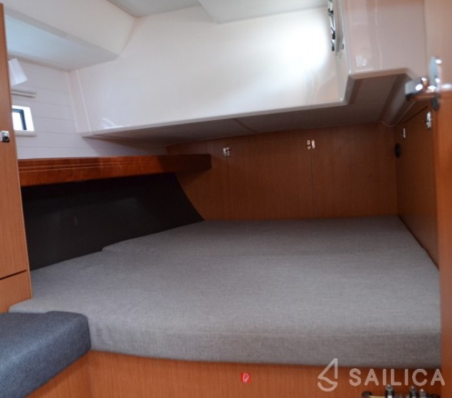 Bavaria 46 Cruiser - Yacht Charter Sailica