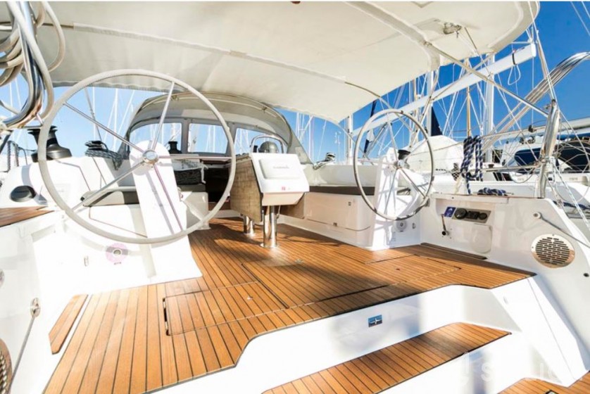 Bavaria 46 Cruiser - Yacht Charter Sailica