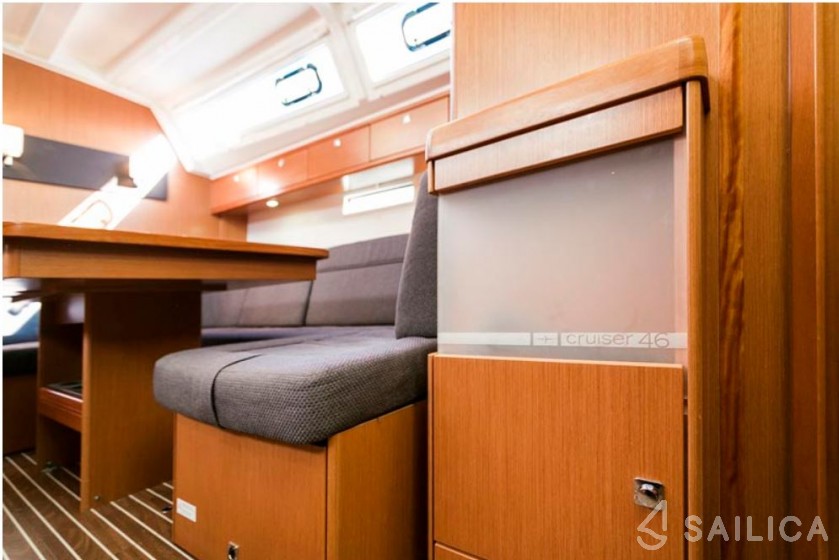 Bavaria 46 Cruiser - Yacht Charter Sailica