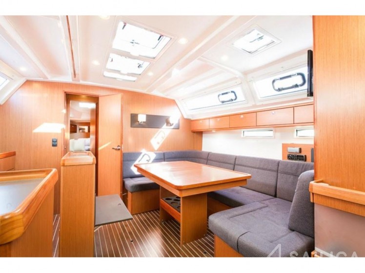 Bavaria 46 Cruiser - Yacht Charter Sailica