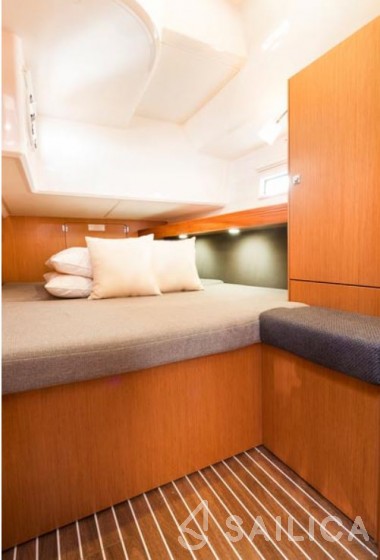 Bavaria 46 Cruiser - Yacht Charter Sailica