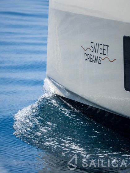 Sunreef 50 - Yacht Charter Sailica