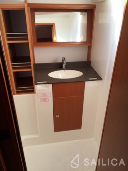 Bavaria 51 Cruiser - Yacht Charter Sailica