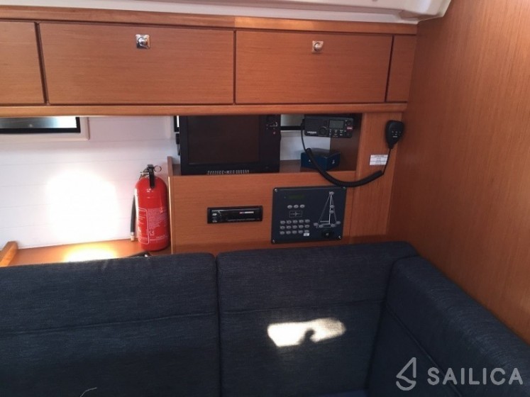 Bavaria 46 Cruiser - Yacht Charter Sailica