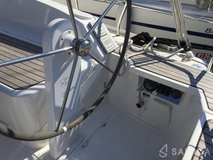 Bavaria 37 Cruiser - Yacht Charter Sailica