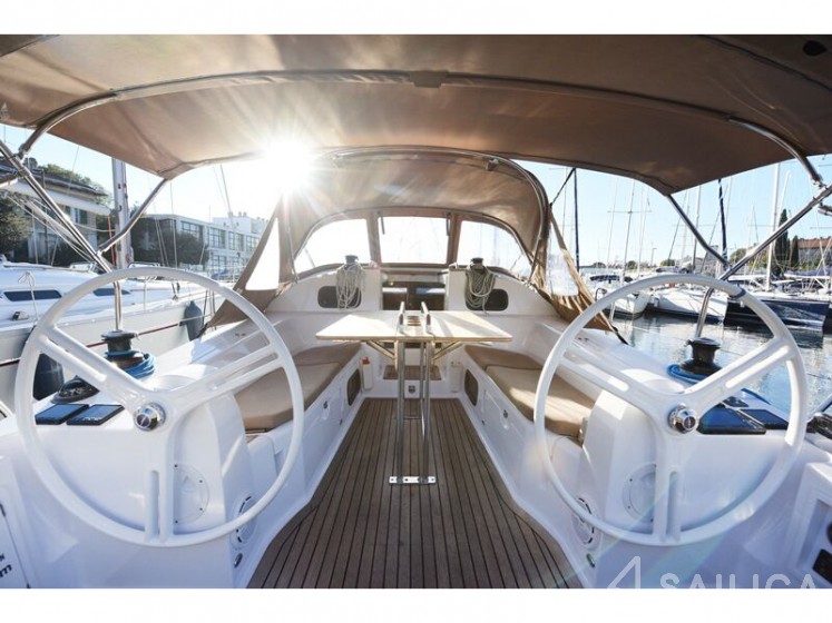 Elan 40 Impression - Yacht Charter Sailica