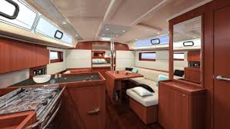 Oceanis 41.1 - Yacht Charter Sailica