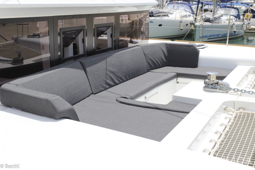 Lagoon 450 - Yacht Charter Sailica
