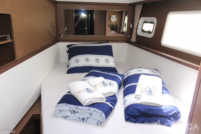 Lagoon 450 - Yacht Charter Sailica