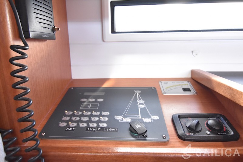 Bavaria Cruiser 51 - Yacht Charter Sailica