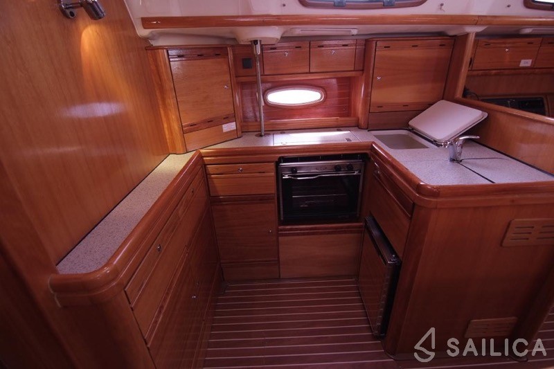 Bavaria 50 Cruiser - Yacht Charter Sailica