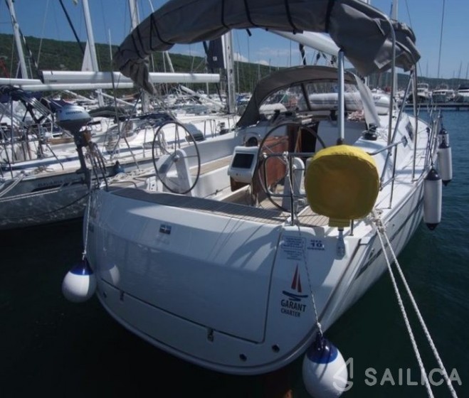 Bavaria Cruiser 46 - Yacht Charter Sailica