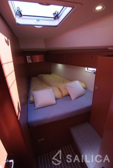 Bavaria Cruiser 46 - Yacht Charter Sailica