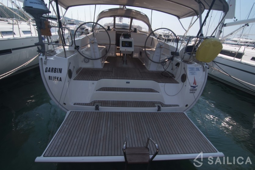 Bavaria Cruiser 46 - Yacht Charter Sailica