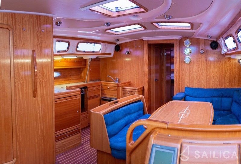 Bavaria 46 Cruiser - Yacht Charter Sailica