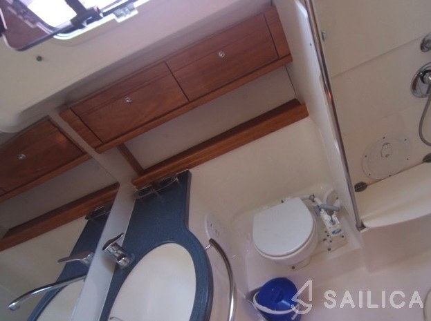 Bavaria 46 Cruiser - Yacht Charter Sailica
