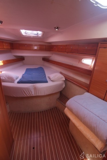 Bavaria 46 Cruiser - Yacht Charter Sailica