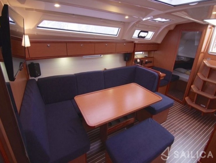 Bavaria Cruiser 41 - Yacht Charter Sailica