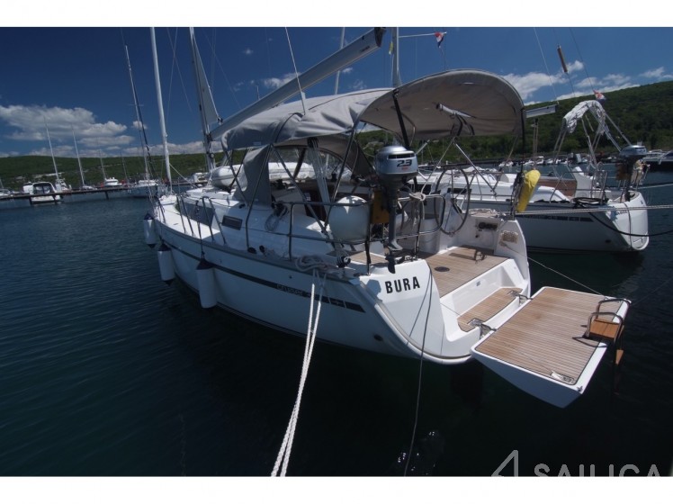 Bavaria Cruiser 37 - Yacht Charter Sailica