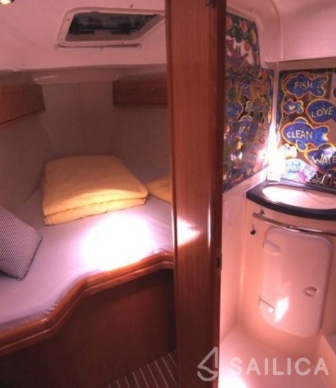 Bavaria 37 Cruiser - Yacht Charter Sailica