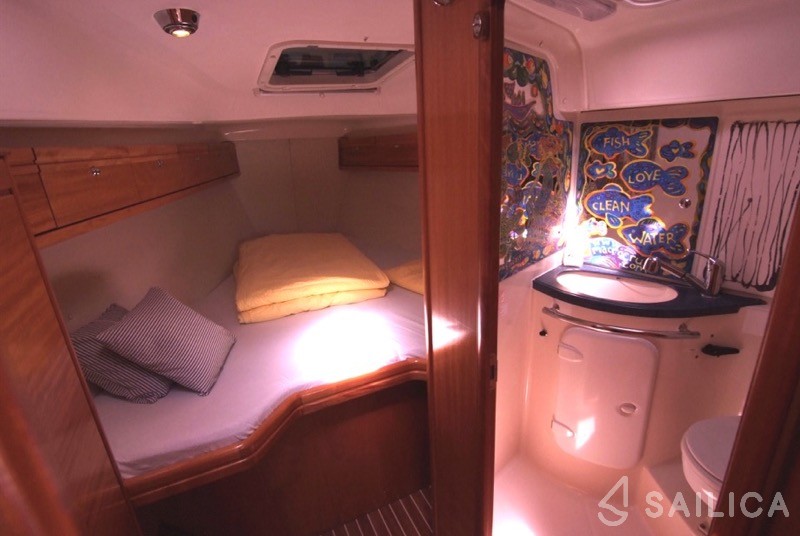 Bavaria 37 Cruiser - Yacht Charter Sailica