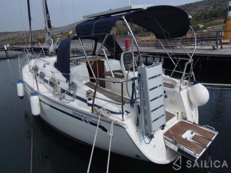 Bavaria 31 Cruiser - Yacht Charter Sailica