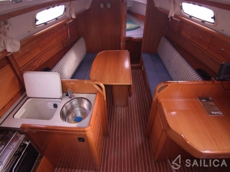Bavaria 30 Cruiser - Yacht Charter Sailica