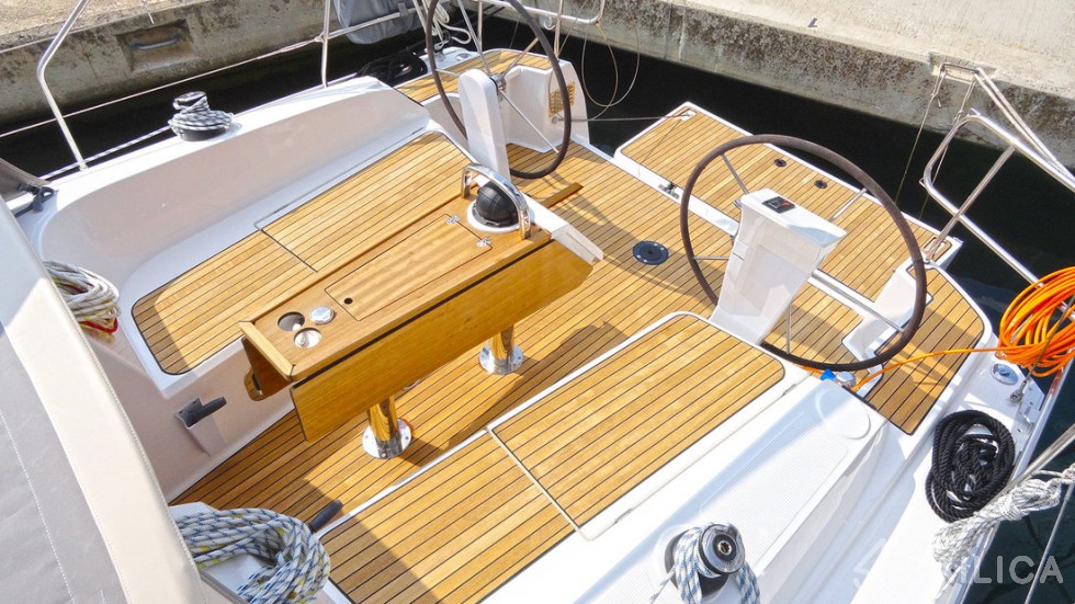 Bavaria 37 Cruiser - Yacht Charter Sailica