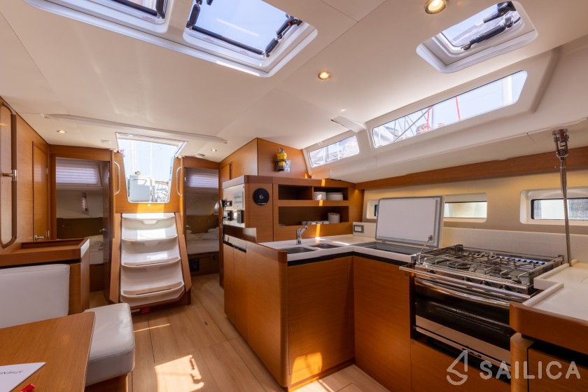 Sun Odyssey 490 - Yacht Charter Sailica