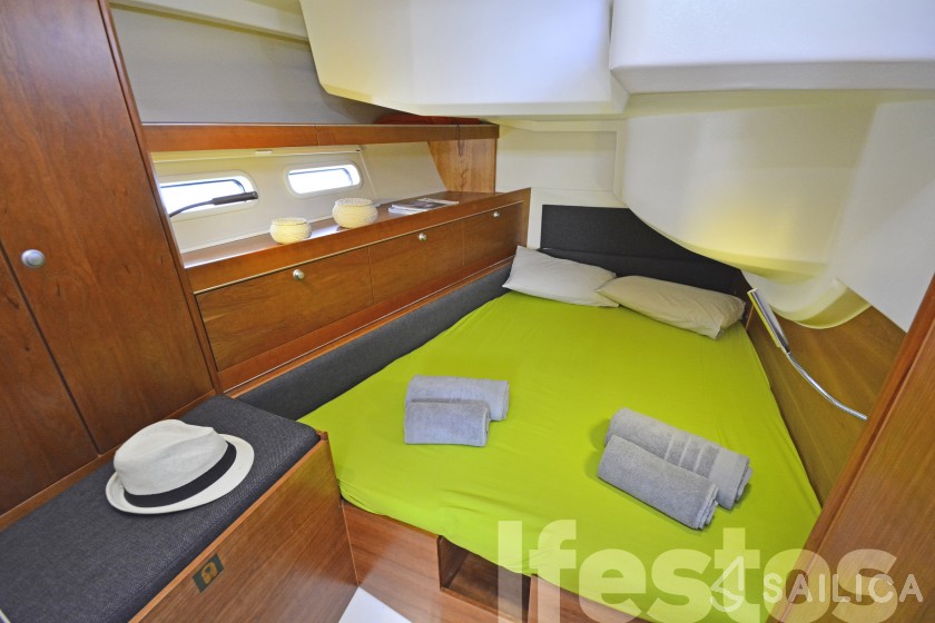 Hanse 575 - Yacht Charter Sailica