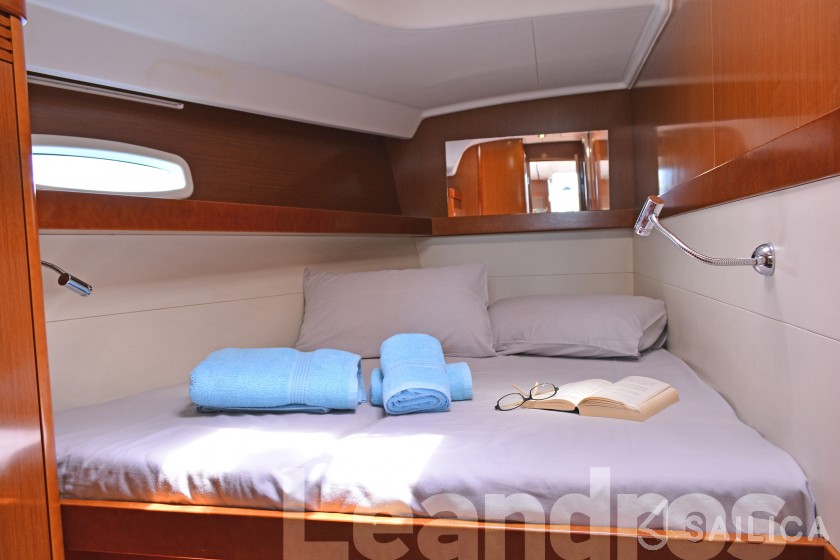 Oceanis 50 Family - Yacht Charter Sailica