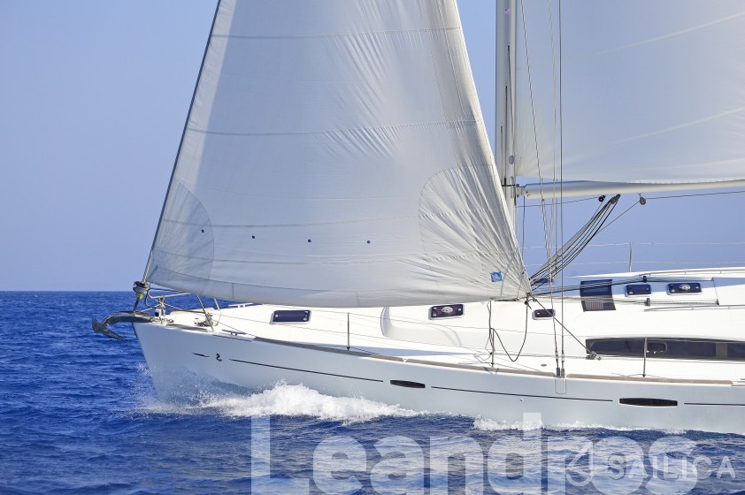 Oceanis 50 Family - Yacht Charter Sailica