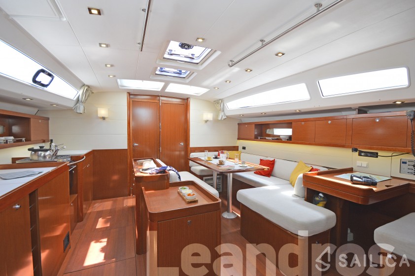 Oceanis 50 Family - Yacht Charter Sailica