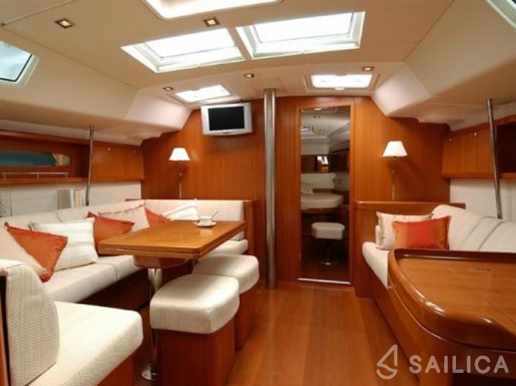 Cyclades 50.5 - Yacht Charter Sailica