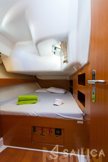 Cyclades 50.5 - Yacht Charter Sailica