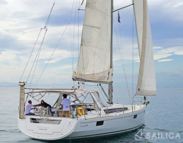 Oceanis 48 - Yacht Charter Sailica