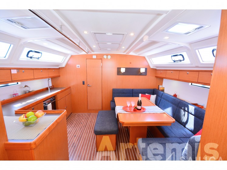 Bavaria 46 Cruiser - Yacht Charter Sailica