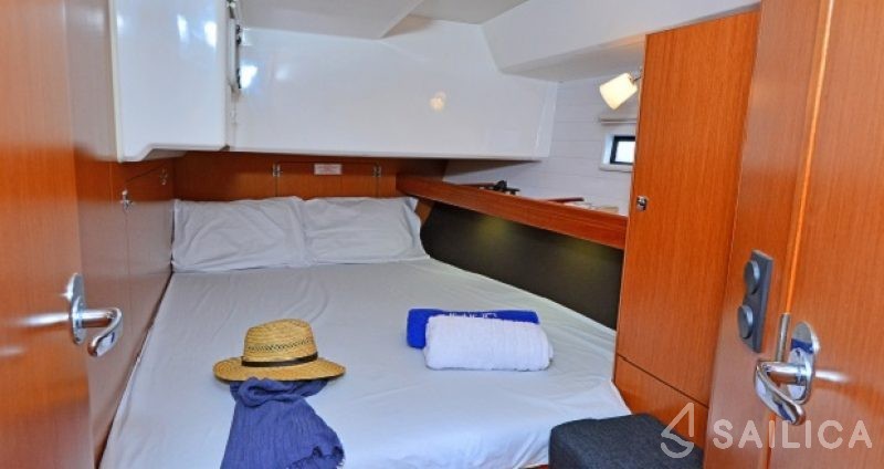Bavaria 46 Cruiser - Yacht Charter Sailica
