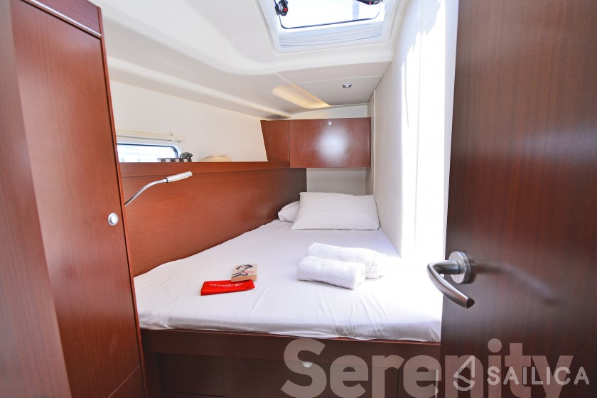 Hanse 455 - Yacht Charter Sailica