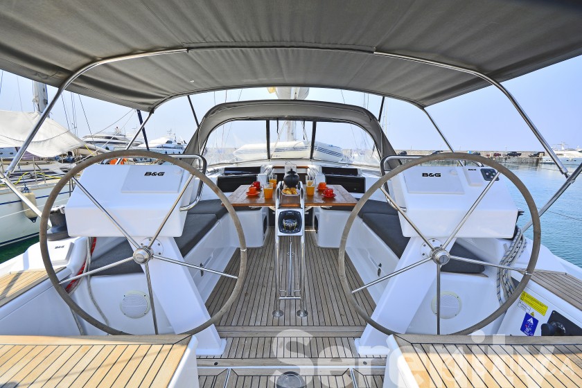 Hanse 455 - Yacht Charter Sailica
