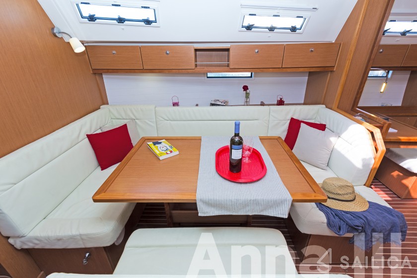 Bavaria Cruiser 40 - Yacht Charter Sailica