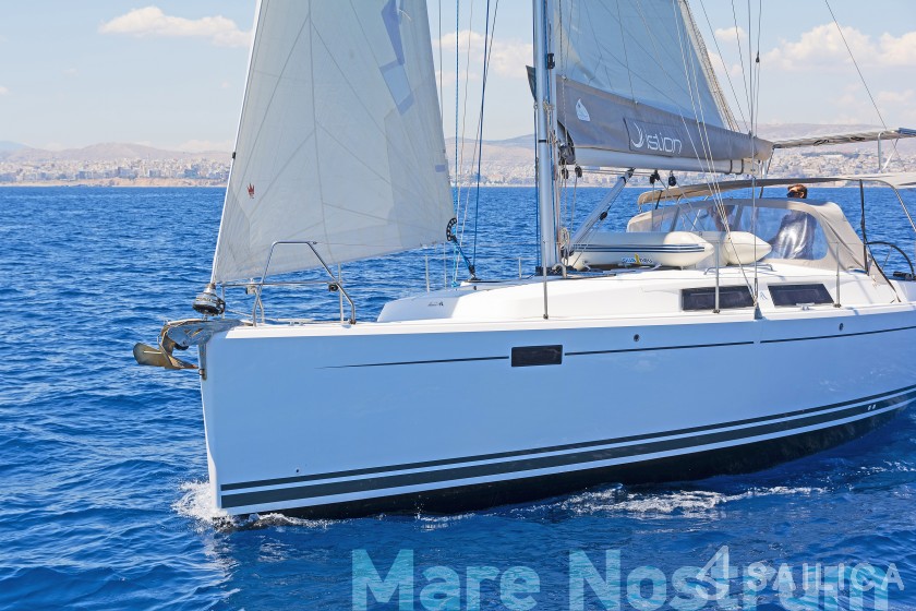 Hanse 385 - Yacht Charter Sailica