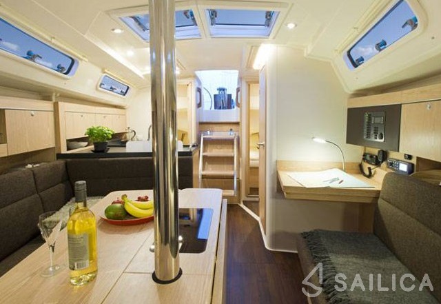 Hanse 345 - Yacht Charter Sailica