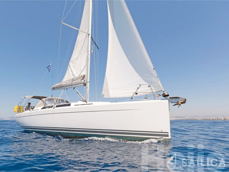 Hanse 345 - Yacht Charter Sailica