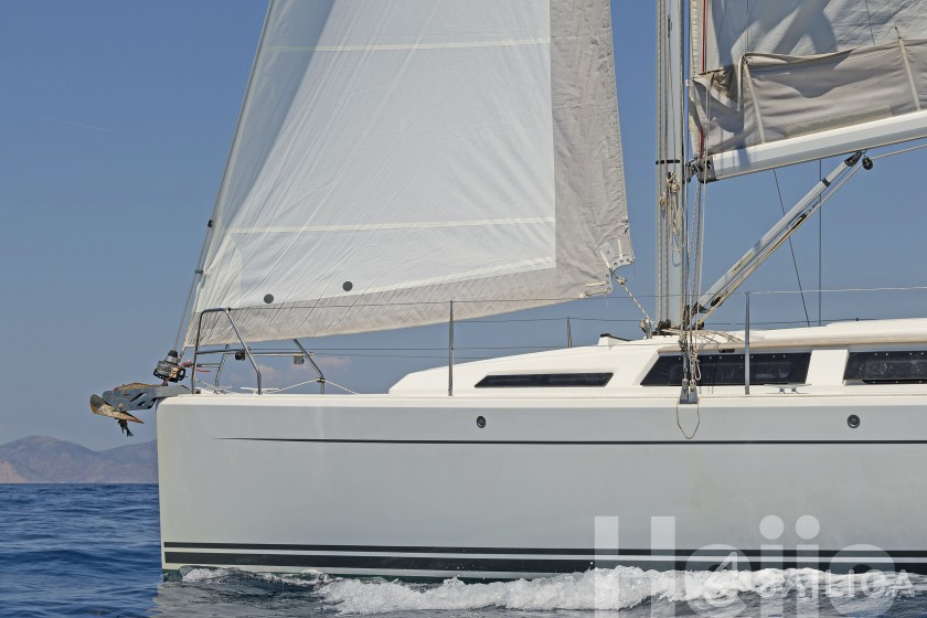 Hanse 345 - Yacht Charter Sailica
