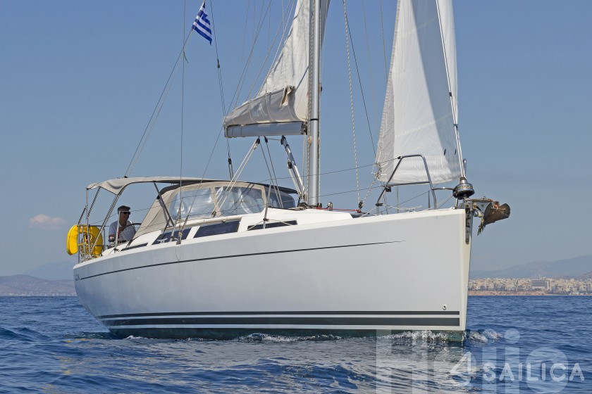 Hanse 345 - Yacht Charter Sailica
