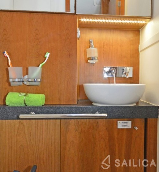 Hanse 505 - Yacht Charter Sailica
